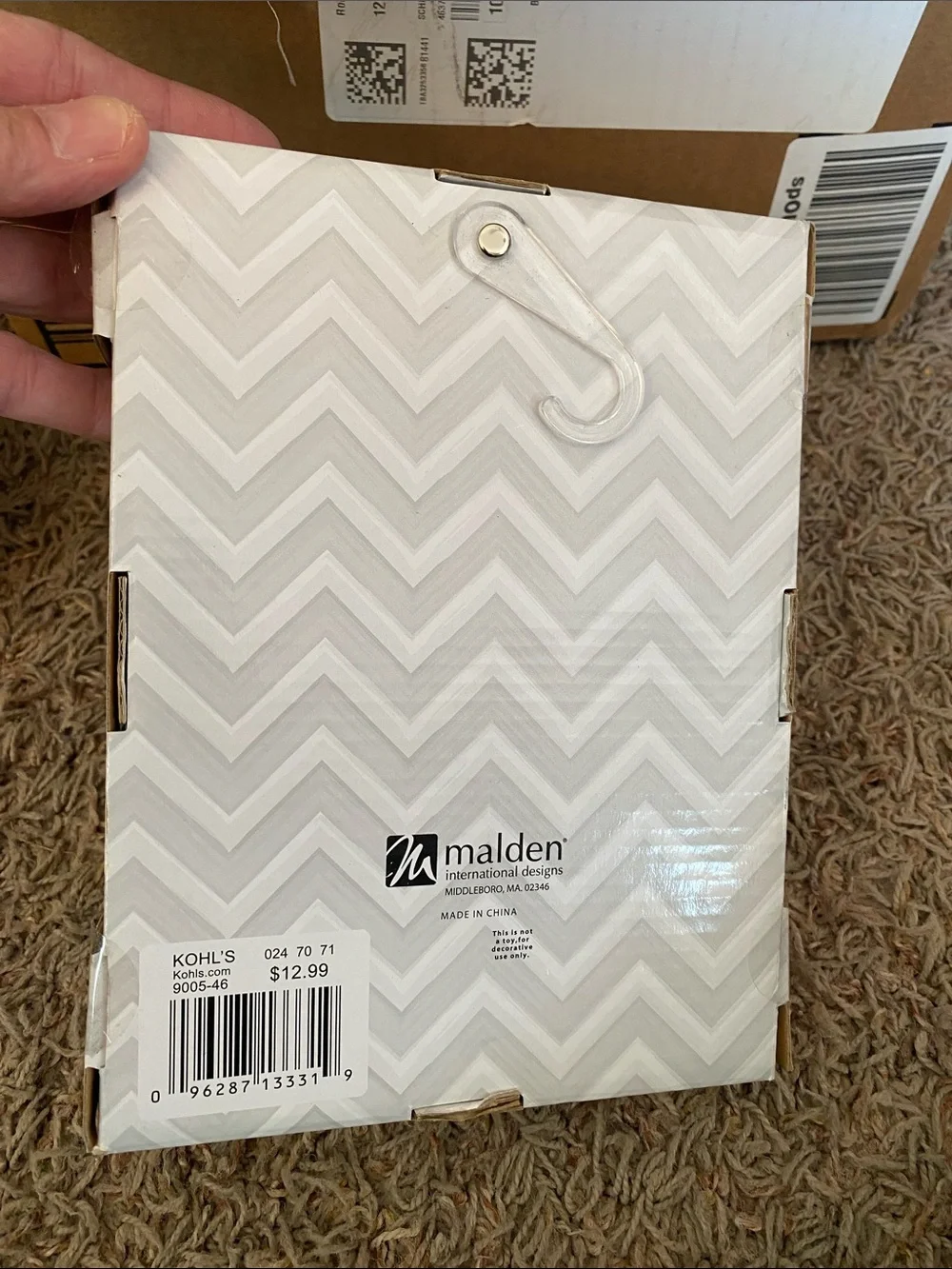Malden simple wood